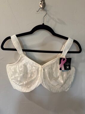 NWT Wacoal Ivory Floral Full-Coverage Support Bra - Awareness Bra Underwire 40DD